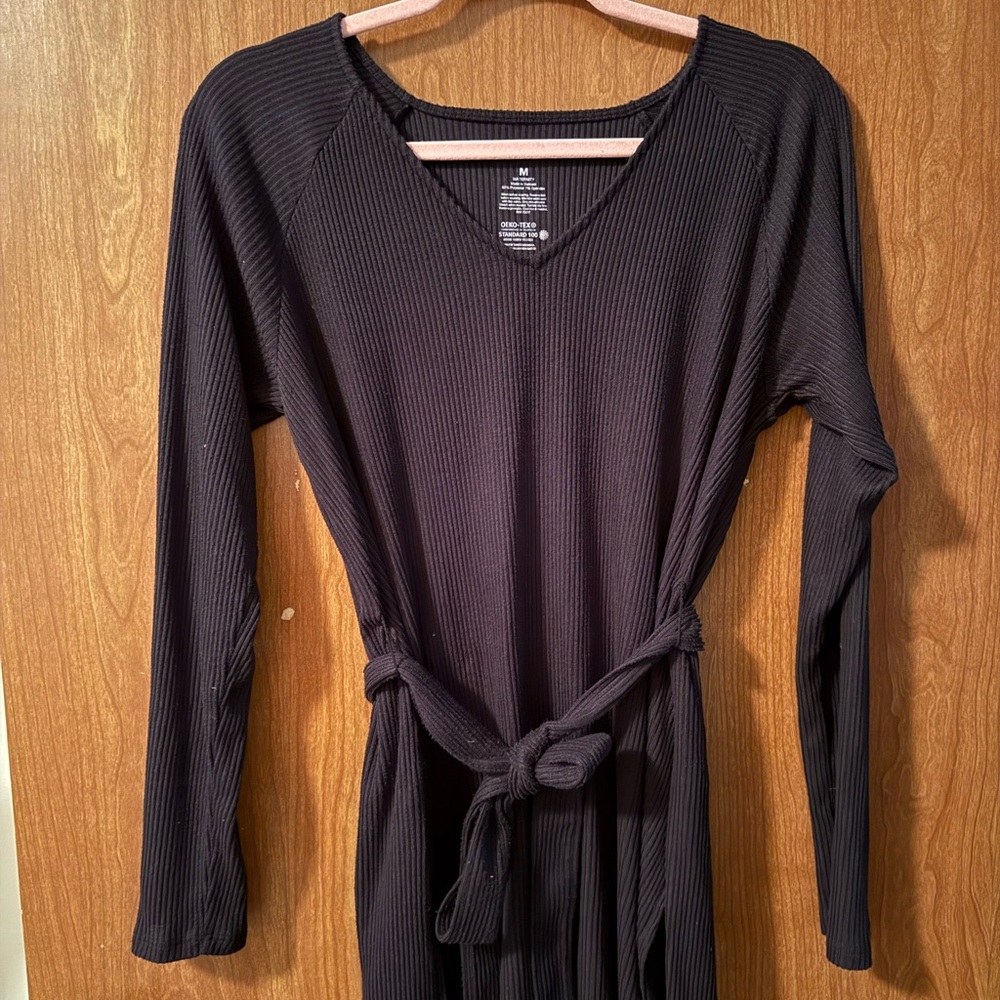 Black Long Sleeve Knit Top